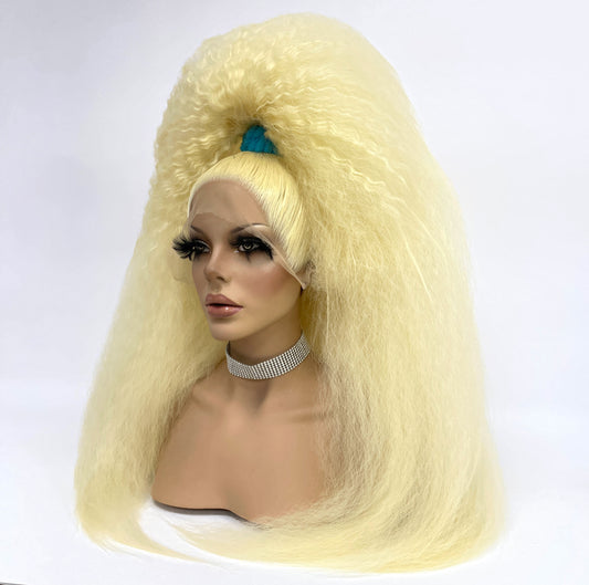 Aerobic Babe - 613 Blonde