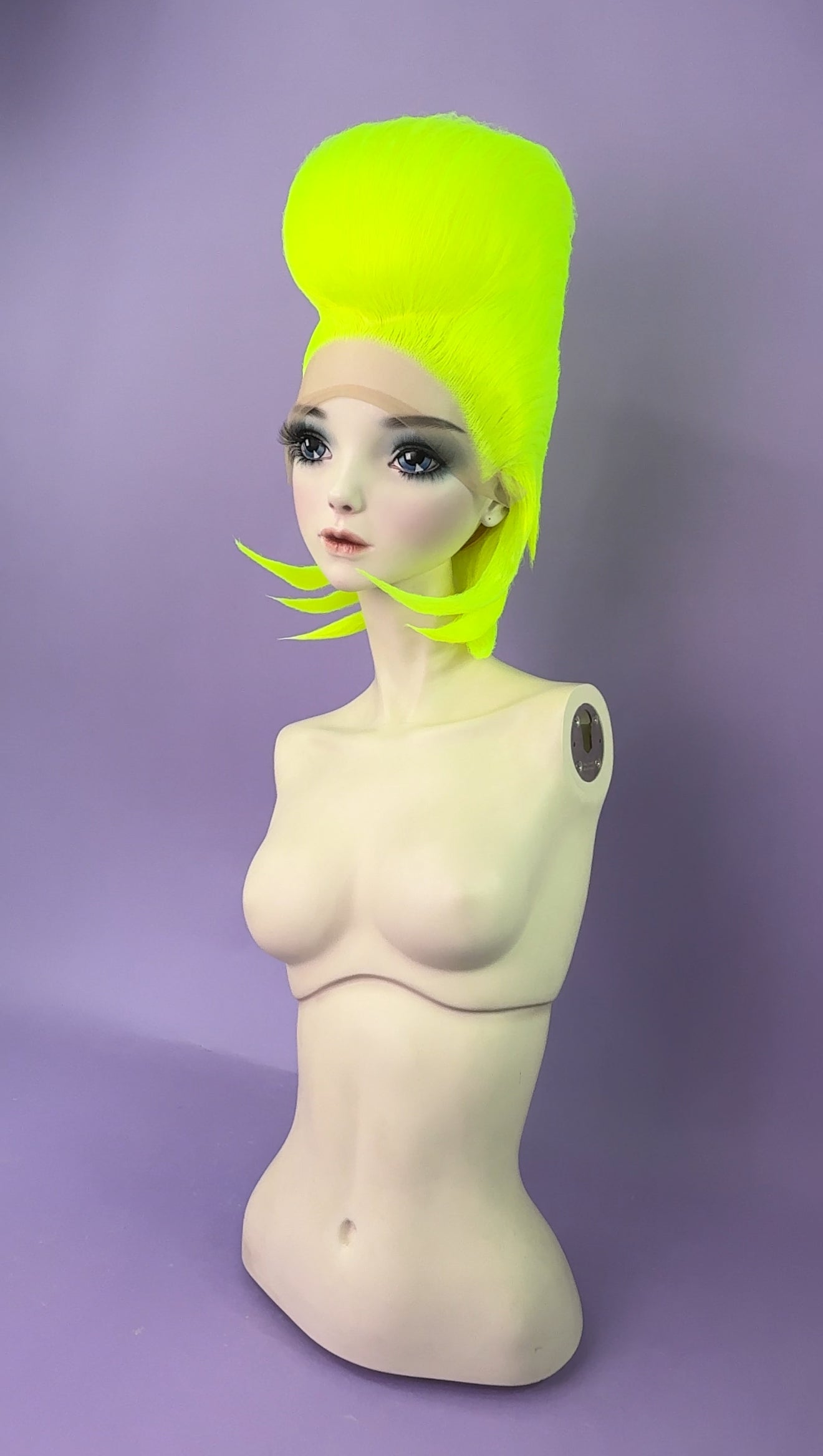 Neon spikes