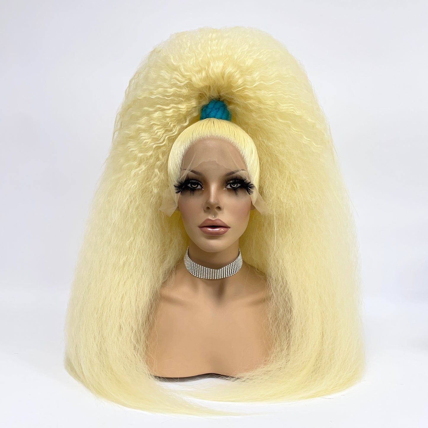 Aerobic Babe - 613 Blonde
