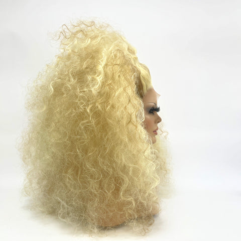 Blondelicious - Streaked Blonde